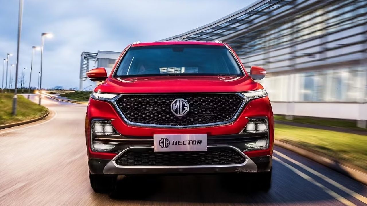 MG Hector 2026 Facelift Preview: What to Expect from the Tech Focused SUV Launching on December 15